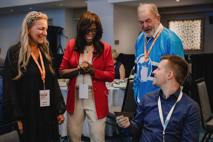 LOINC Montreal 7 October 2025 - Photo - Steve Gerrard--92