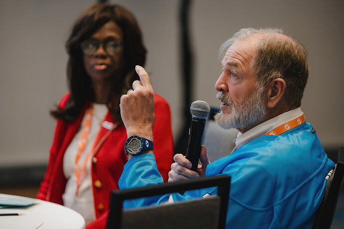 LOINC Montreal 7 October 2025 - Photo - Steve Gerrard--109