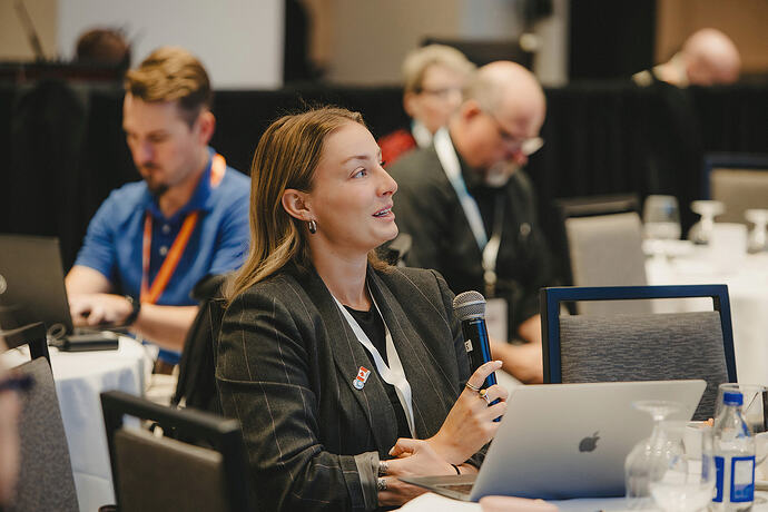 LOINC Montreal 10 October 2025 - Photo - Steve Gerrard--120