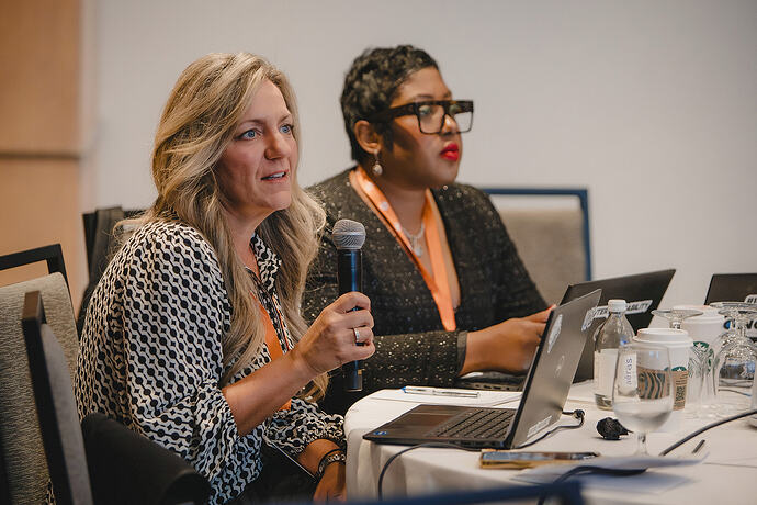 LOINC Montreal 8 October 2025 - Photo - Steve Gerrard--183